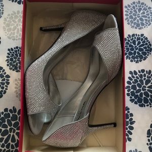 Worn Once - Touch of Nina Silver Heels